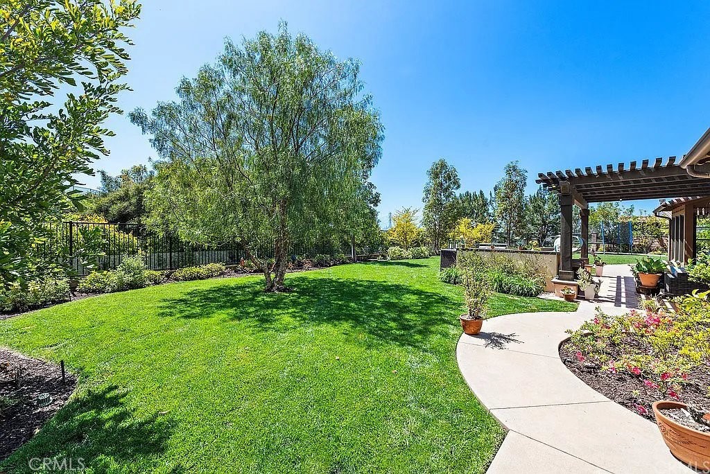 9 Paniolo Road Ladera Ranch, CA 92694 - Photo 37 of 40 Gallery Image 37