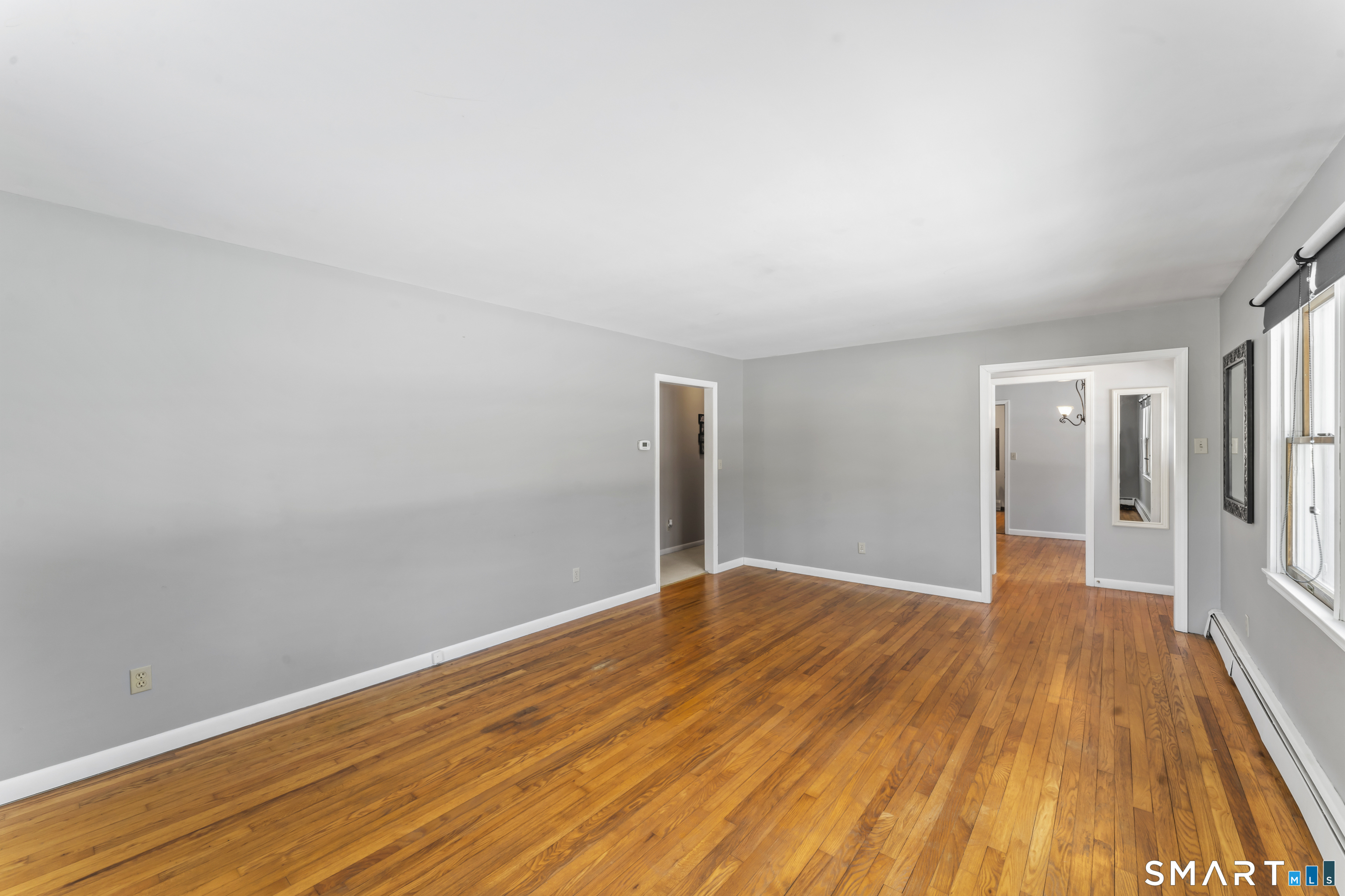 229 Middle River Road Danbury, CT 06811 - Photo 12 of 31