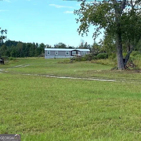 $300,000 | 444 Halls Bridge Road, Swainsboro, GA 30401