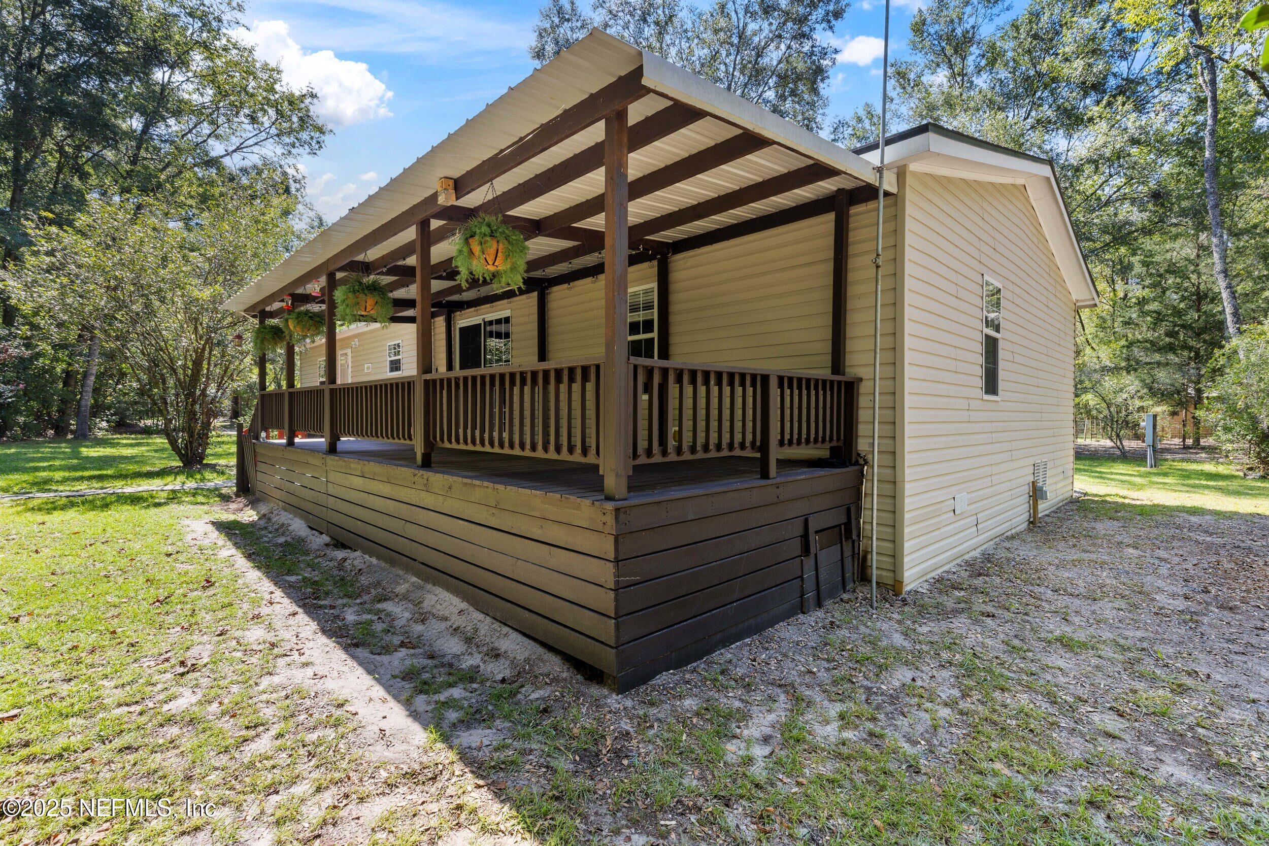 269 Southwest Backwoods Glen Fort White, FL 32038 - Photo 32 of 43 39__mg_4411