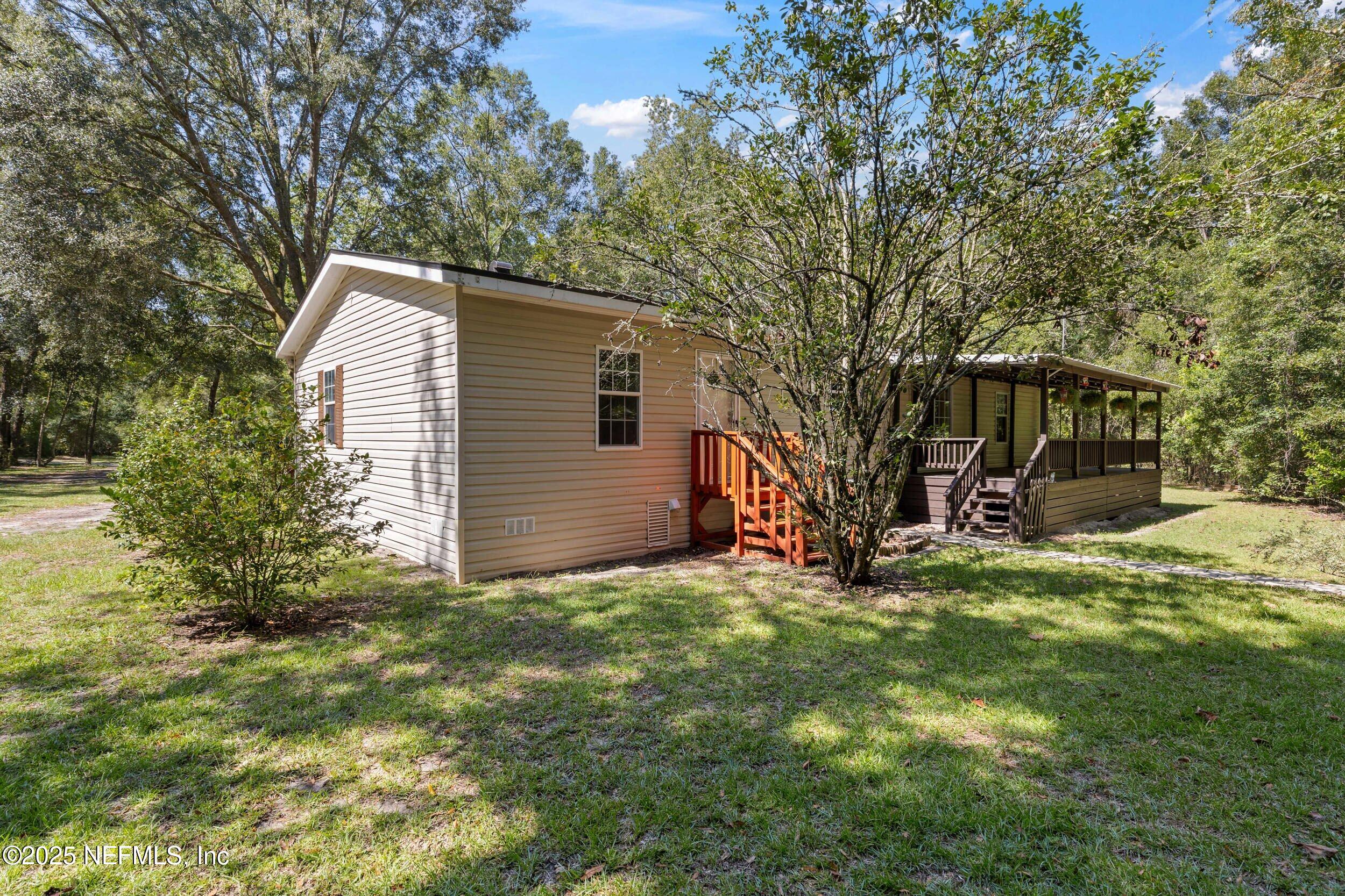 269 Southwest Backwoods Glen Fort White, FL 32038 - Photo 33 of 43 40__mg_4405