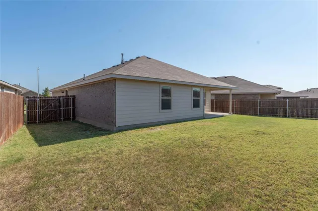 $2,050 | 16409 Portage Street, Justin, TX 76247