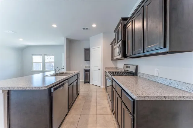 $2,050 | 16409 Portage Street, Justin, TX 76247