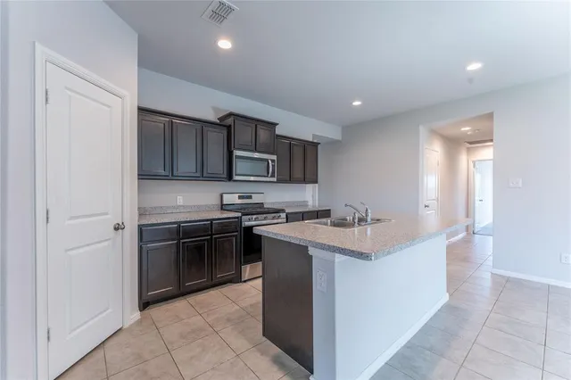 $2,050 | 16409 Portage Street, Justin, TX 76247