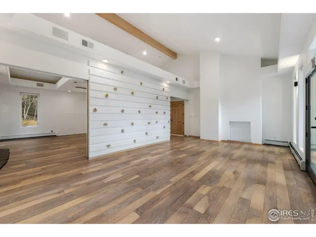 $1,300,000 | 11042 North St Vrain Drive, Lyons, CO 80540