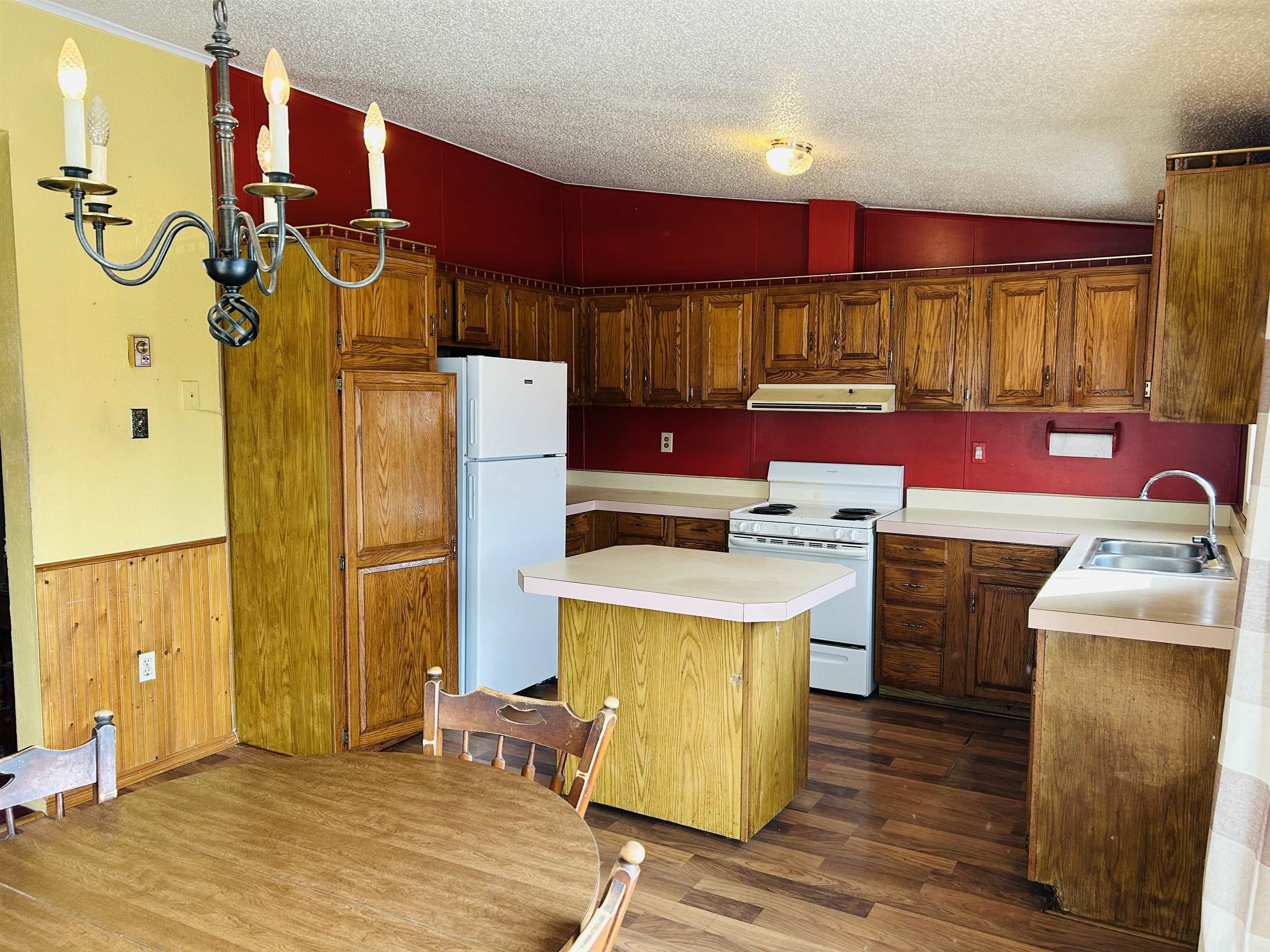 852 East Road Bennington, VT 05201 - Photo 8 of 33