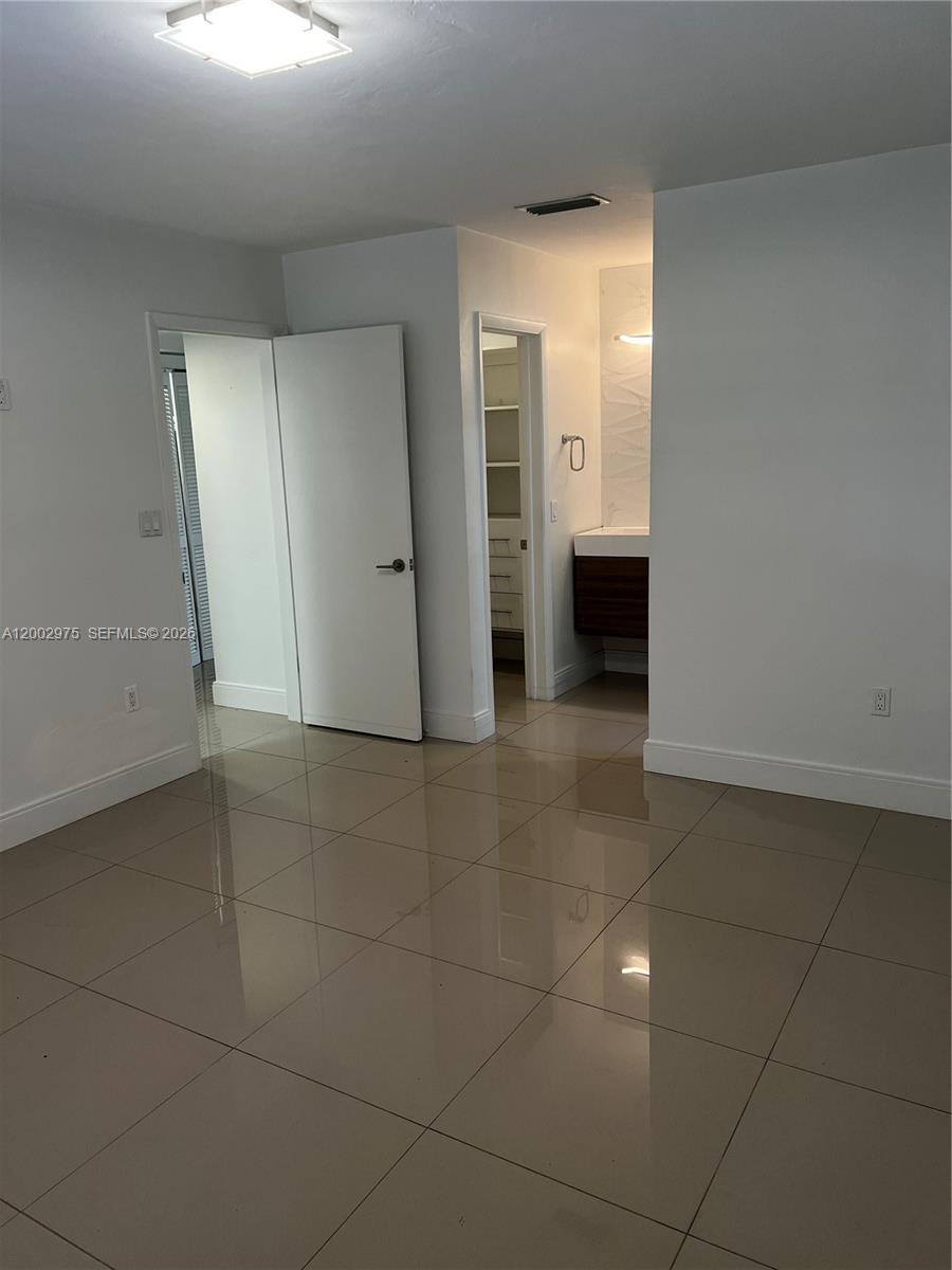 9350 Southwest 77th Avenue, Unit G1 Miami, FL 33156 - Photo 17 of 36