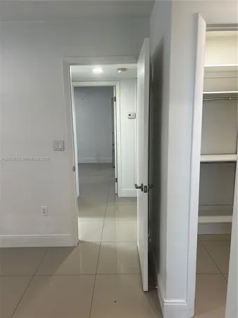$370,000 | 9350 Southwest 77th Avenue, Unit G1, Miami, FL 33156