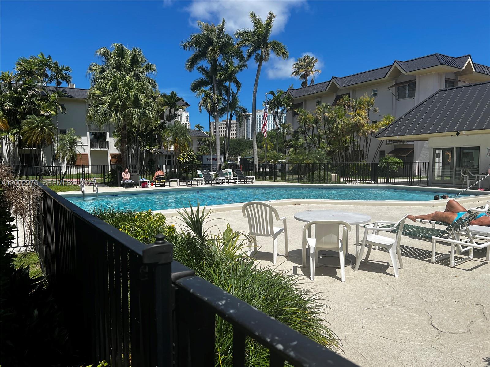 9350 Southwest 77th Avenue, Unit G1 Miami, FL 33156 - Photo 28 of 36