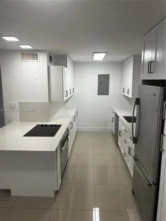 $370,000 | 9350 Southwest 77th Avenue, Unit G1, Miami, FL 33156