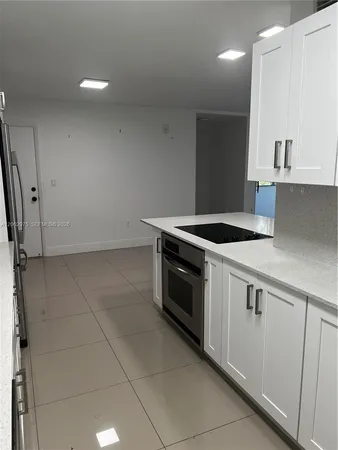 $370,000 | 9350 Southwest 77th Avenue, Unit G1, Miami, FL 33156