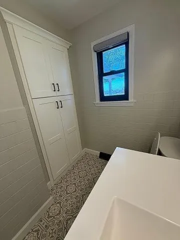 $332,000 | 8016 Blue Mound Drive, St. Rose, IL 62230