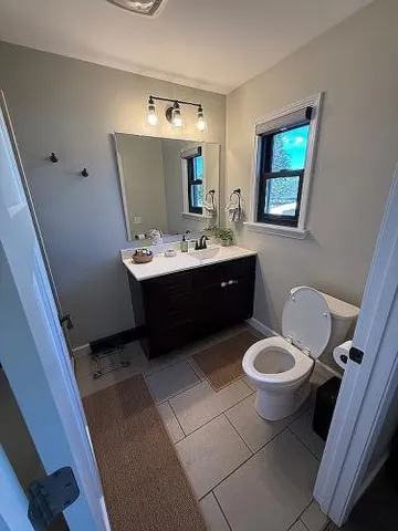 $332,000 | 8016 Blue Mound Drive, St. Rose, IL 62230