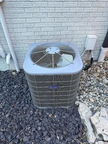 $332,000 | 8016 Blue Mound Drive, St. Rose, IL 62230