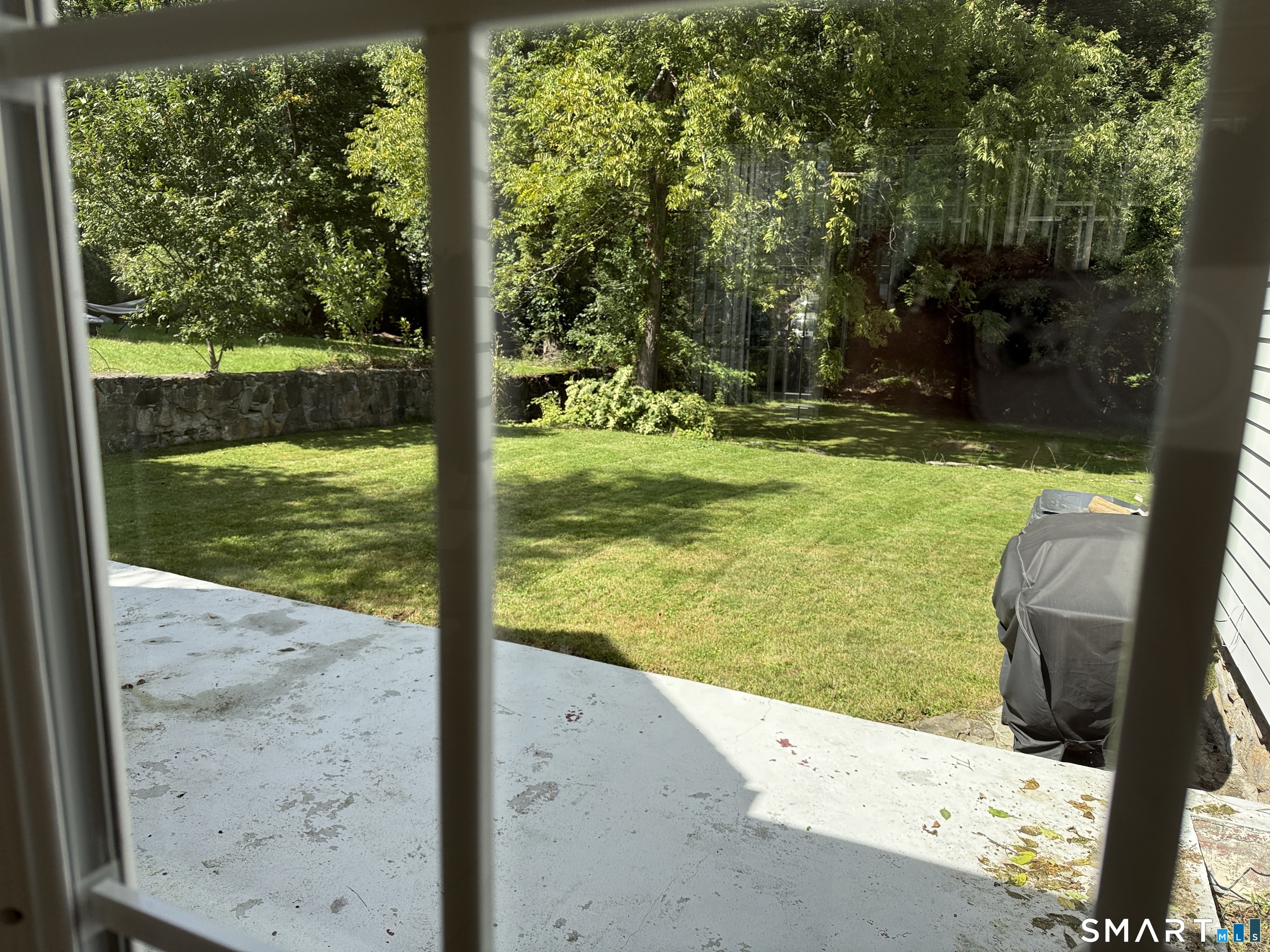 70 Stonehouse Road Trumbull, CT 06611 - Photo 10 of 24 Gallery Image 10