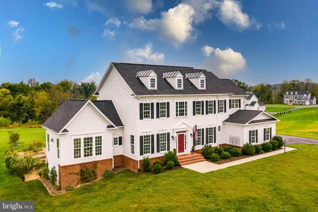 $1,495,000 | Bridle Ridge Lane, Purcellville, VA 20132