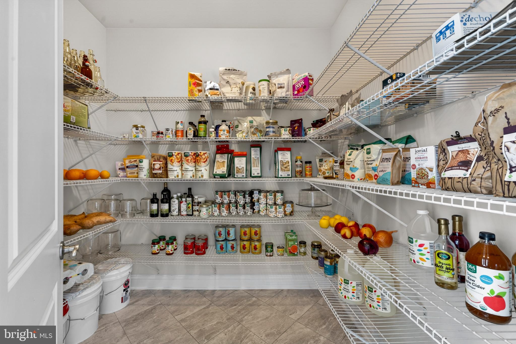 Bridle Ridge Lane Purcellville, VA 20132 - Photo 37 of 70 Pantry