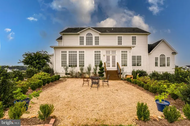 $1,495,000 | Bridle Ridge Lane, Purcellville, VA 20132