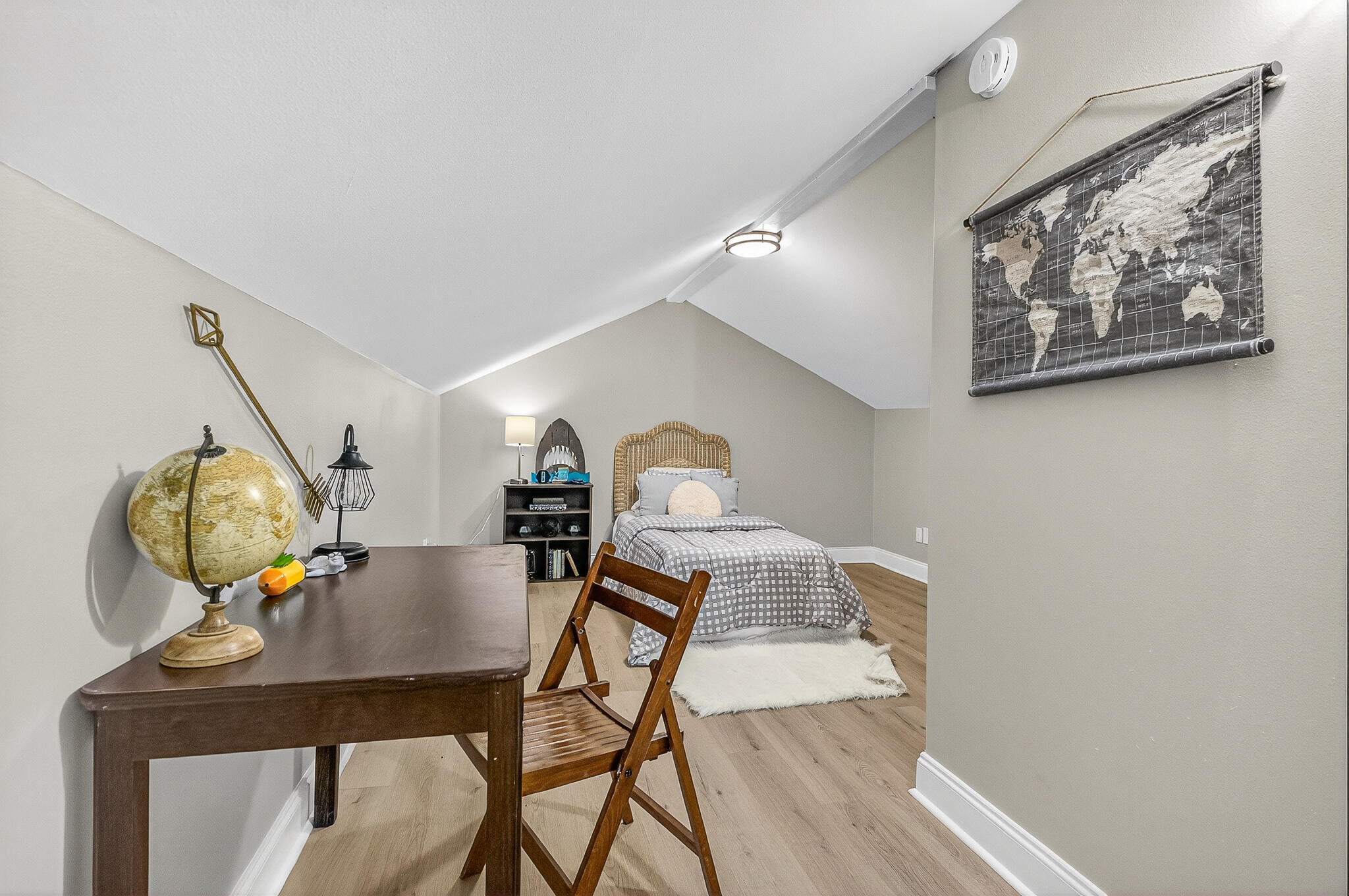 115 Central 6th Street Santa Rosa Beach, FL 32459 - Photo 29 of 56 a view of a workspace with furniture