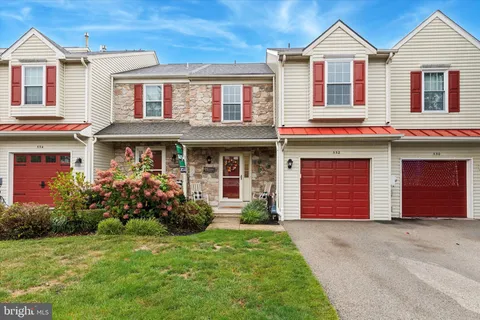 $419,900 | 552 Creekside Drive, Souderton, PA 18964