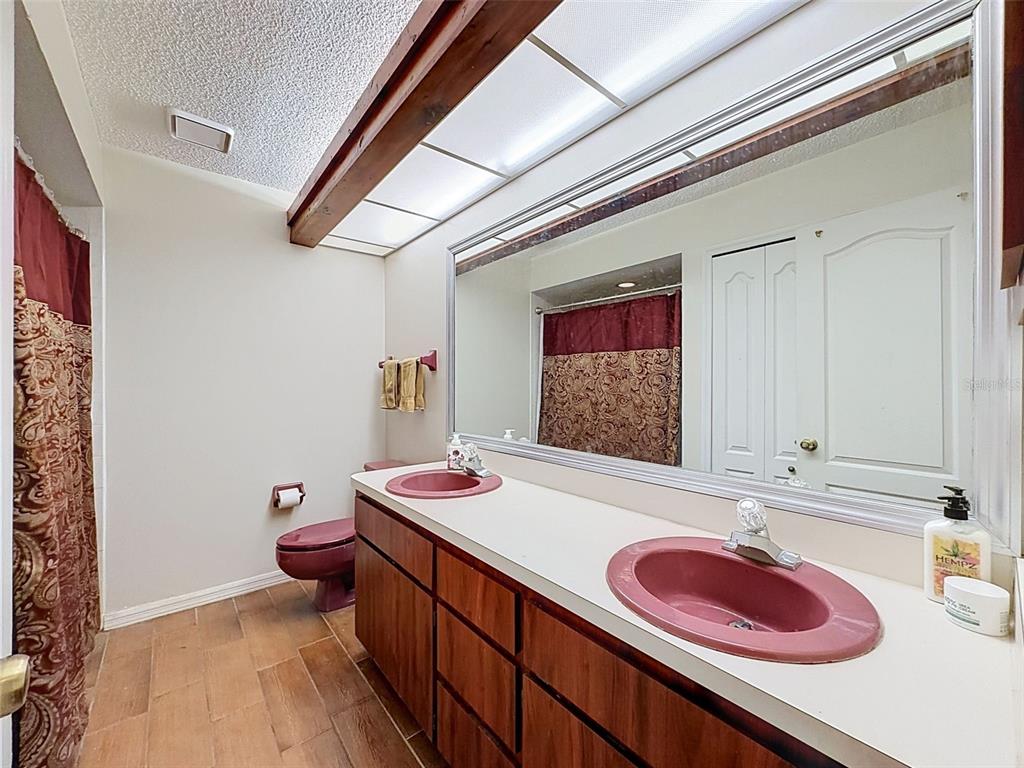 15234 Scanio Drive Spring Hill, FL 34610 - Photo 53 of 99