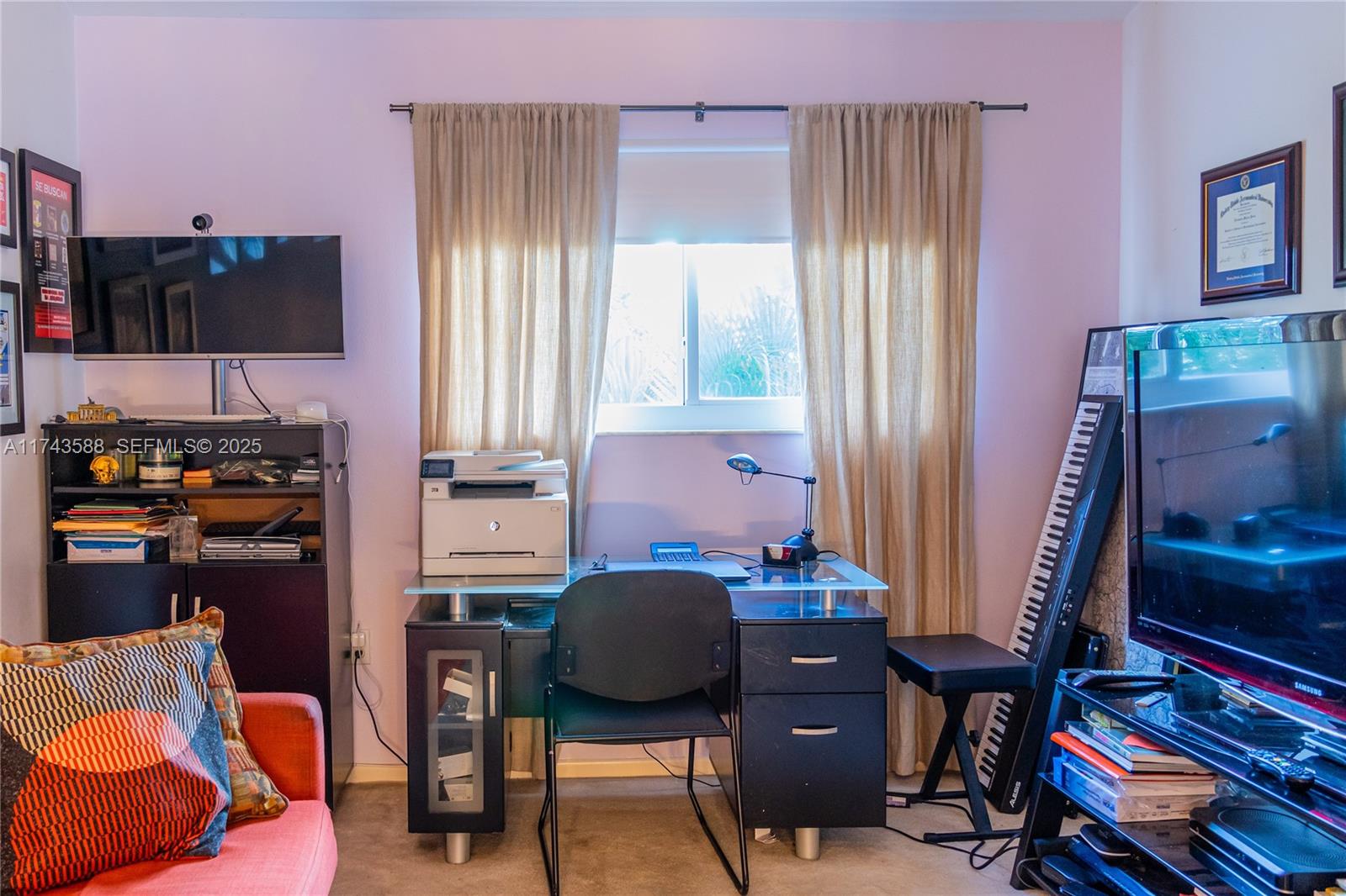 220 Northeast 211th Street Miami, FL 33179 - Photo 25 of 36