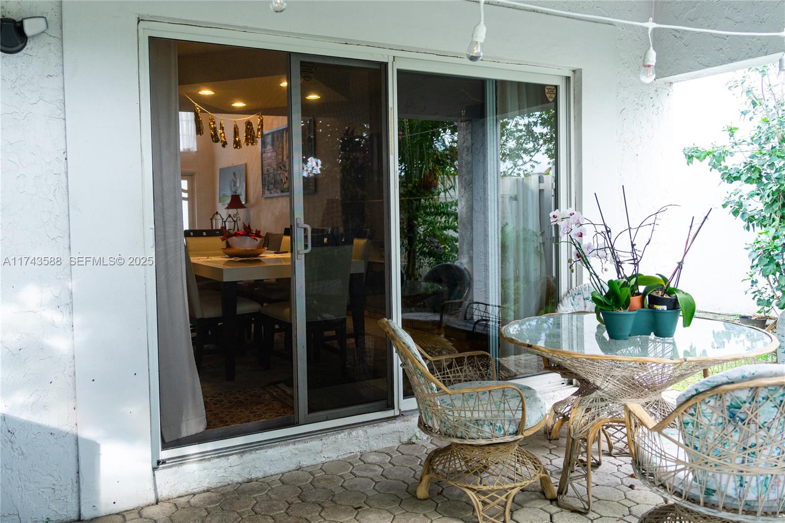 220 Northeast 211th Street Miami, FL 33179 - Photo 7 of 36