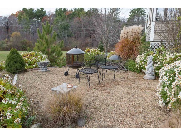 18 Union Road Stratham, NH 03885 - Photo 32 of 36