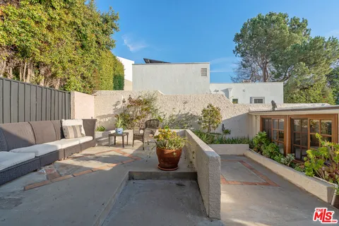$795,000 | 1924 Cerro Gordo Street, Los Angeles, CA 90026