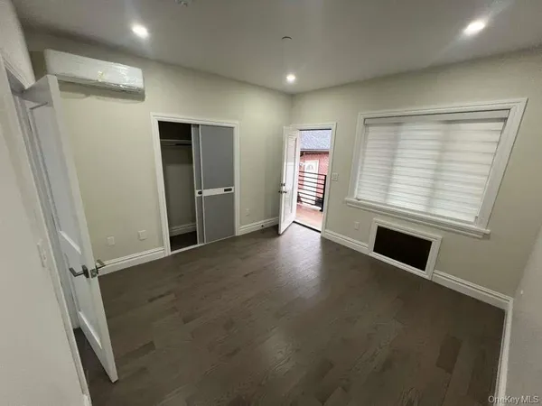$3,300 | 61-14 Cloverdale Boulevard | Oakland Gardens