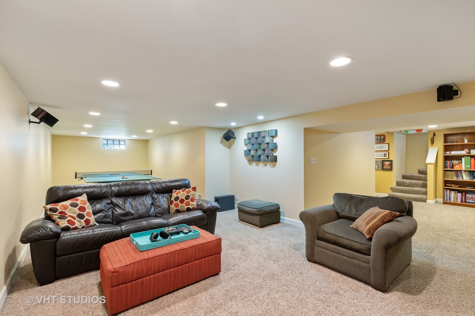 245 East St Charles Road Elmhurst, IL 60126 - Photo 14 of 18 a living room with furniture and a couch