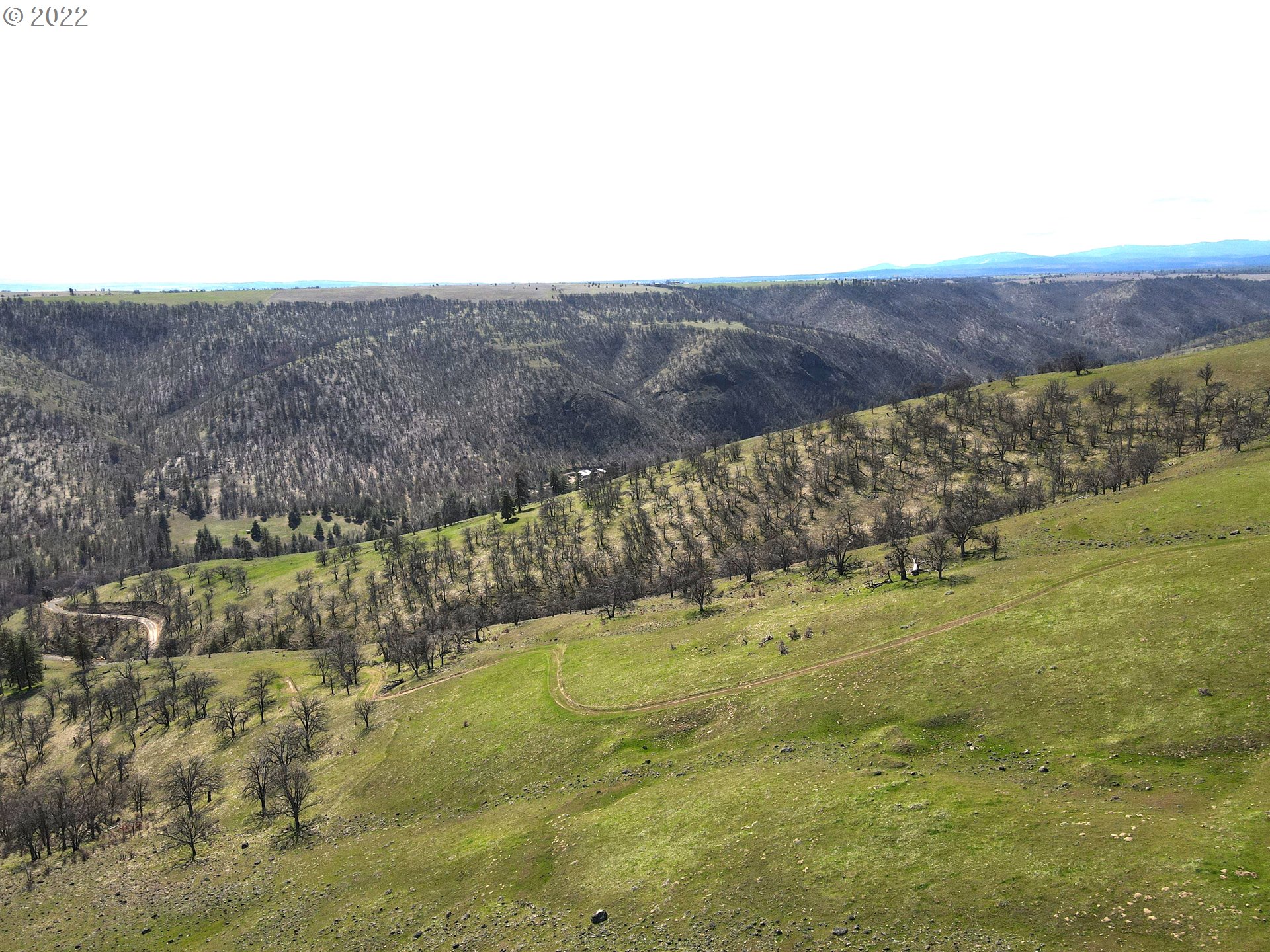 4837 Upper 5 Mile Road The Dalles, OR 97058 - Photo 14 of 15 Gallery Image 14