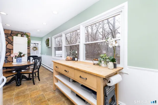 $319,000 | 32 Jackson Road, Enfield, CT 06082