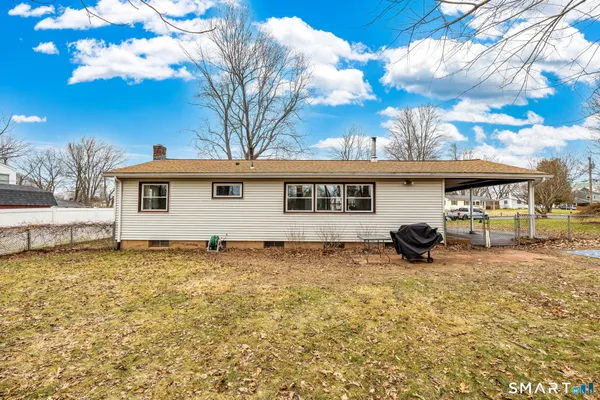 $319,000 | 32 Jackson Road, Enfield, CT 06082