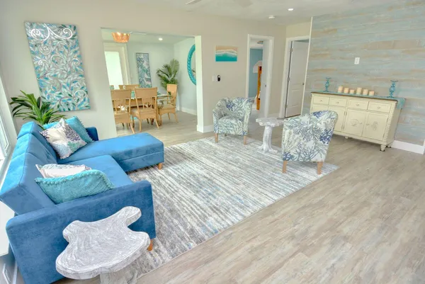 $3,000 | 1315 Northeast Flora Place, Jensen Beach, FL 34957