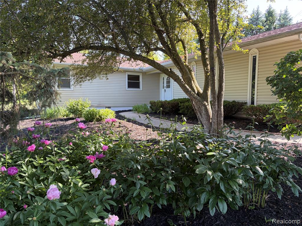 7828 Fosdick Road Saline, MI 48176 - Photo 1 of 64