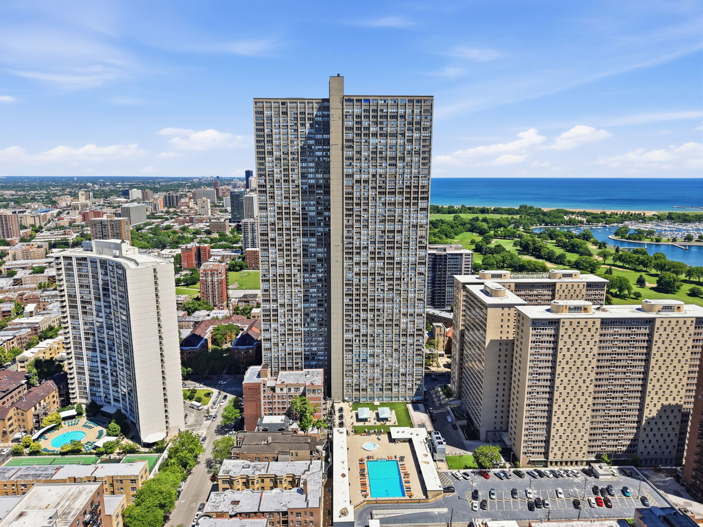 655 West Irving Park Road, Unit 2704 Chicago, IL 60613 - Photo 1 of 27