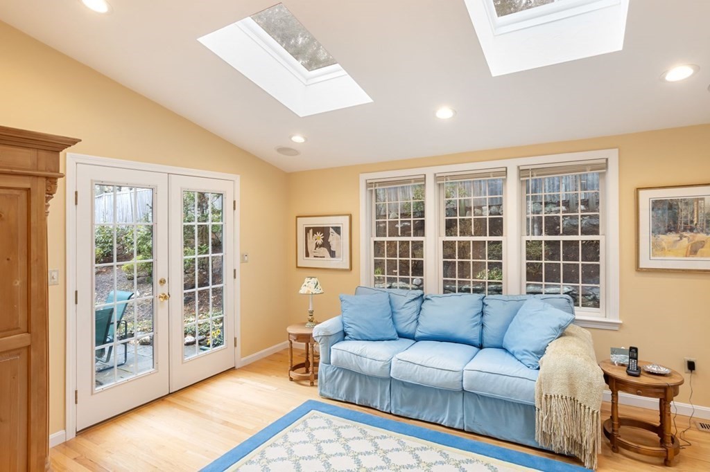 19 Washington Drive Acton, MA 01720 - Photo 11 of 36