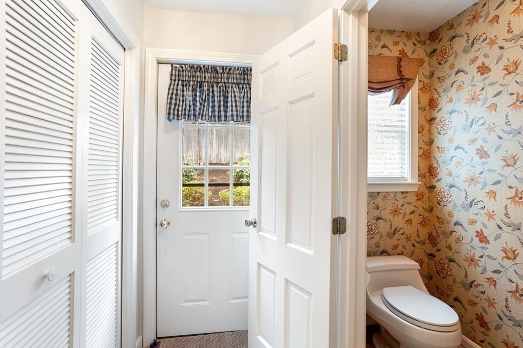 19 Washington Drive Acton, MA 01720 - Photo 16 of 36