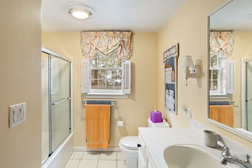 19 Washington Drive Acton, MA 01720 - Photo 25 of 36