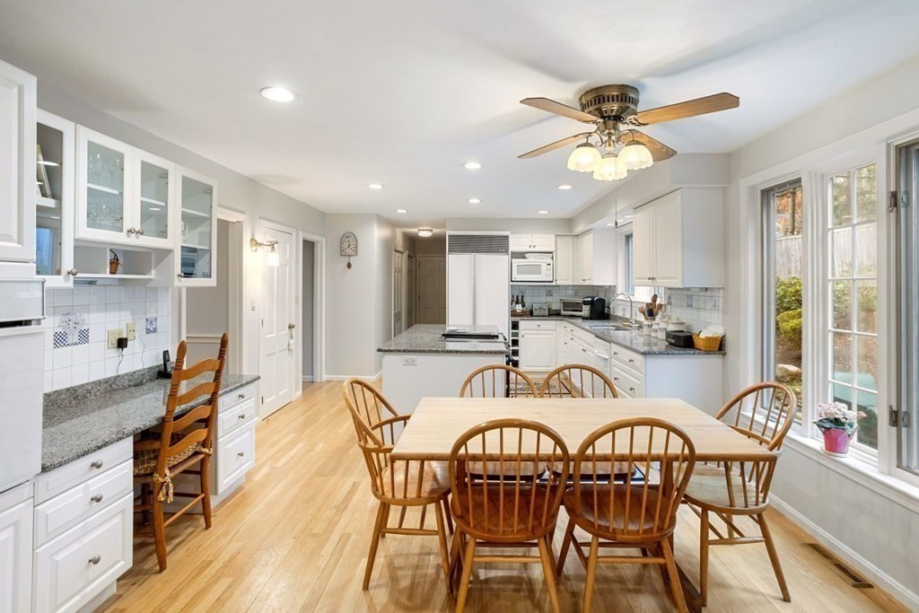 19 Washington Drive Acton, MA 01720 - Photo 7 of 36