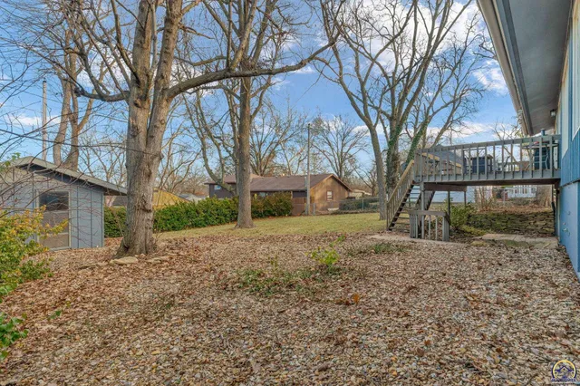 $342,000 | 2720 Southwest College Avenue, Topeka, KS 66611