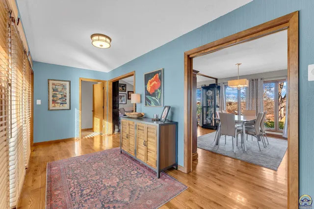 $342,000 | 2720 Southwest College Avenue, Topeka, KS 66611