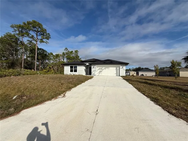 $2,100 | 3230 Worthington Avenue, North Port, FL 34286