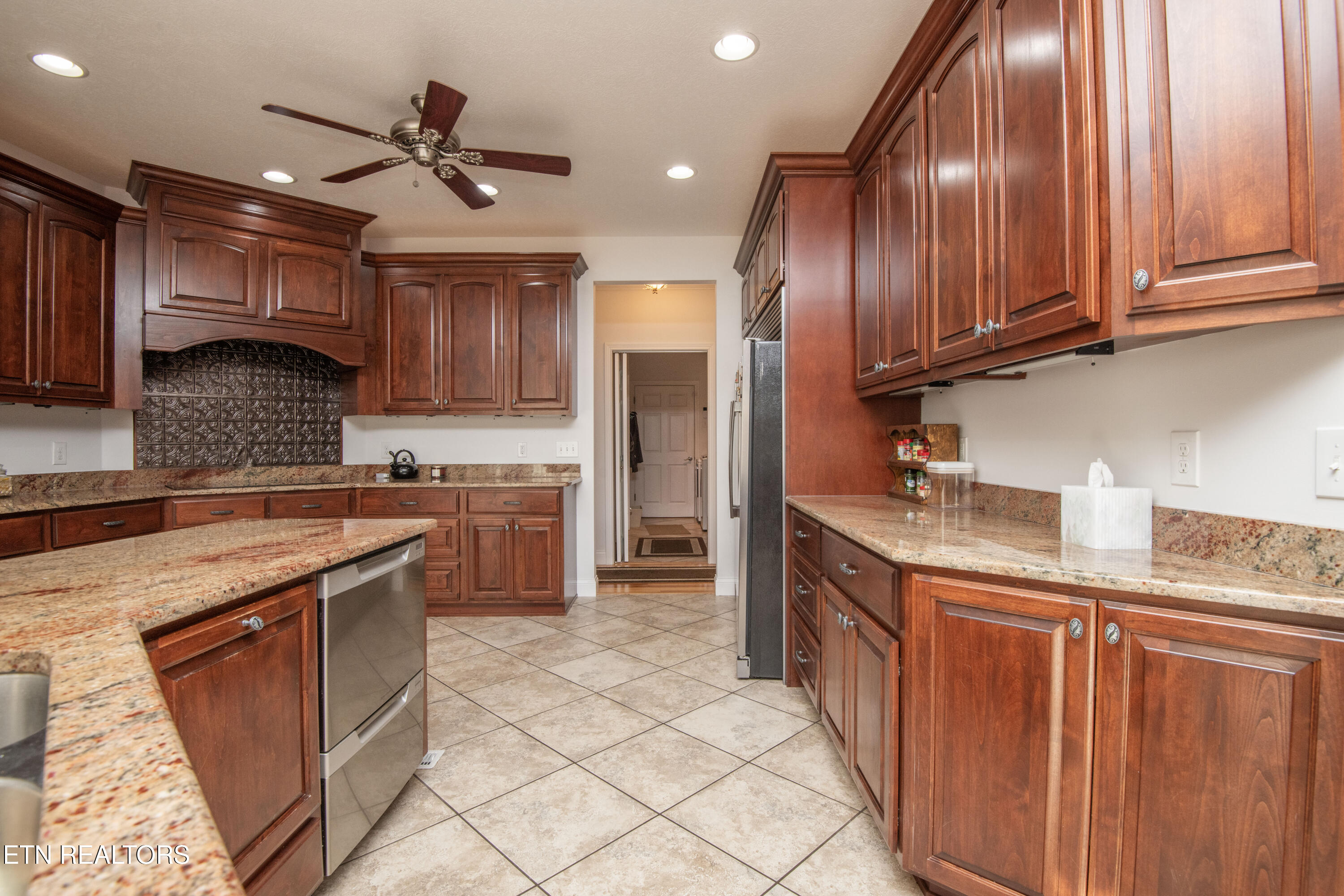 1435 Instrumental Avenue Sevierville, TN 37876 - Photo 17 of 57 17