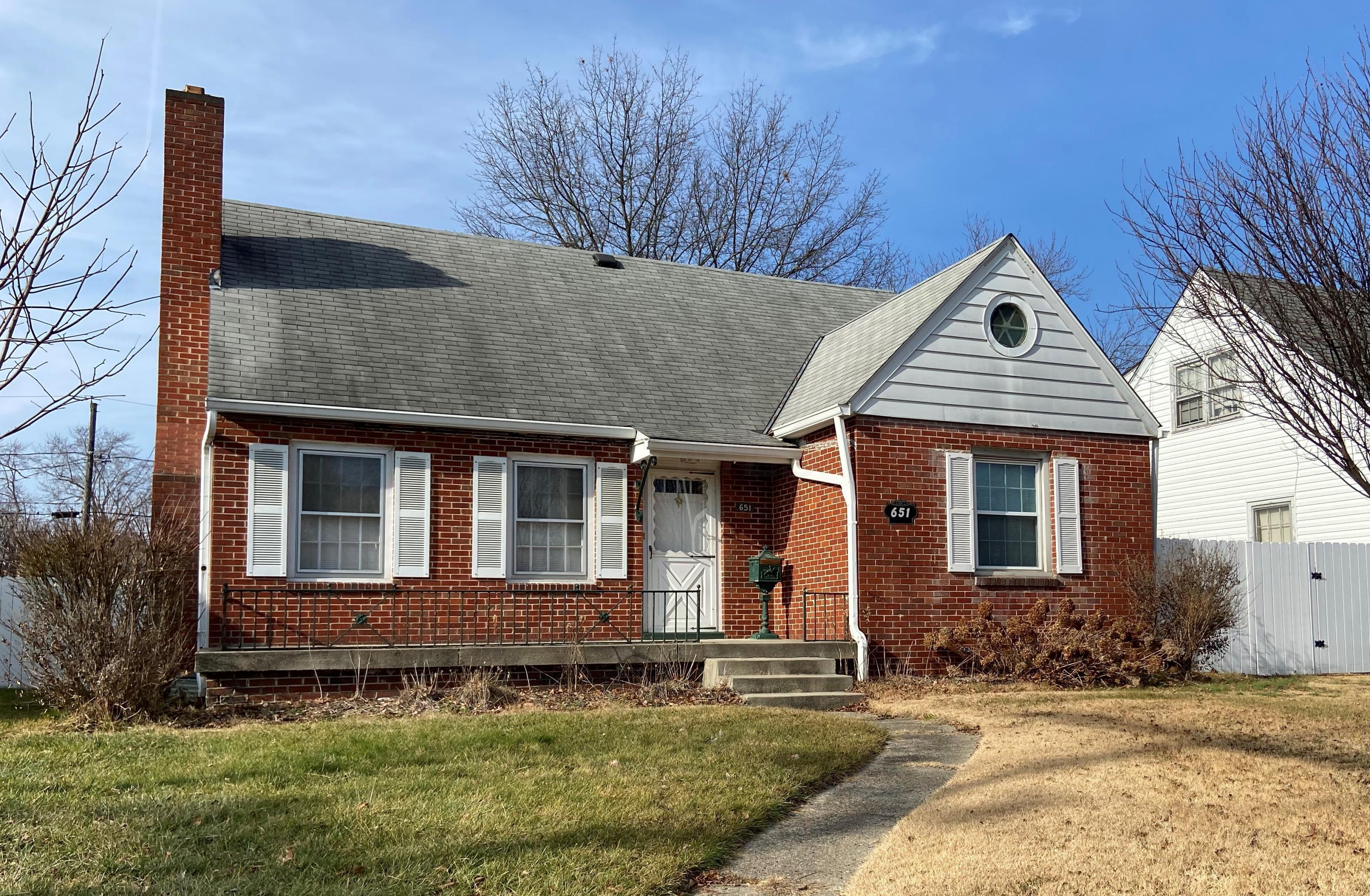 651 South James Road Columbus, OH 43209 - Photo 1 of 26 Gallery Image 1