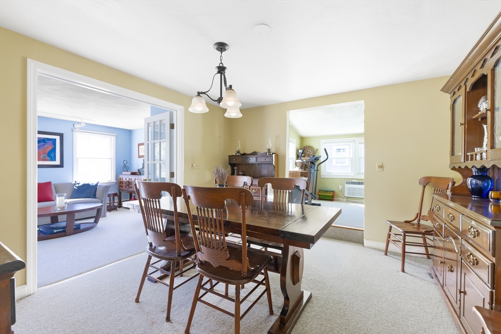 42 Hawthorn Avenue Needham, MA 02492 - Photo 10 of 26