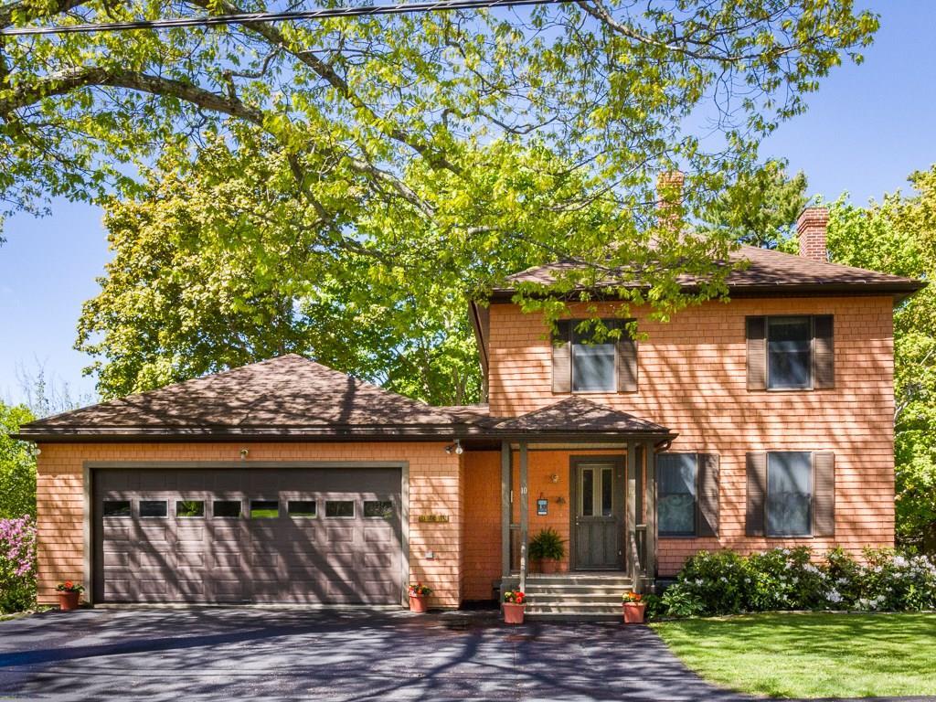 NUMBER TEN is a 4-bedroom year-round...