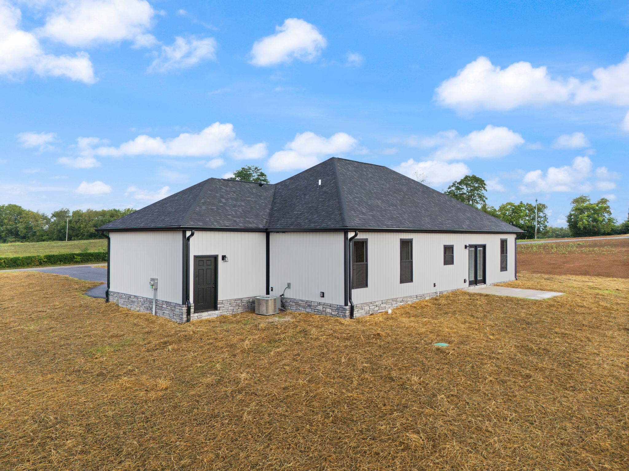 551 Robb Road, Unit LOT 2 Harrodsburg, KY 40330 - Photo 39 of 61 40-web-or-mls-DJI_20240801090009_0033_D
