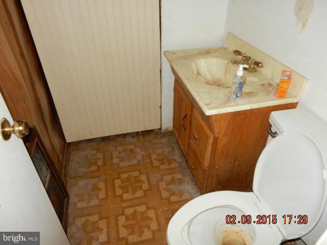 5222 Hillwell Road Baltimore, MD 21229 - Photo 8 of 14 Basement